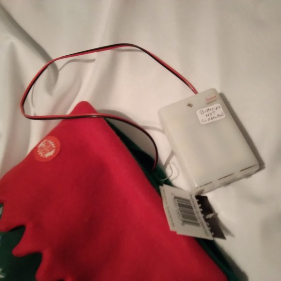 StealStreet SS-UG-AMA-513 Green Snowflake 18" Dancing Holiday Stocking - Picture 3 of 10